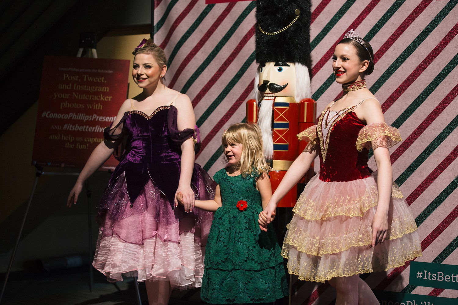 pose_with_ballerinas_small.jpg